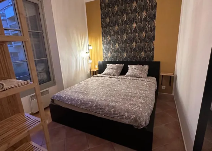 Villarey Home - Central Apartment In Menton